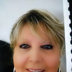 Meet your Posher, Vicki